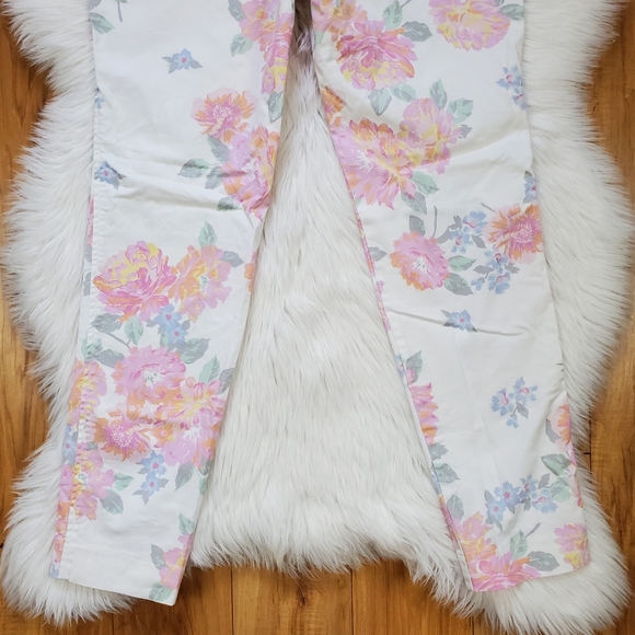 Old Navy Pixie Floral Chino Pants - Picture 11 of 13